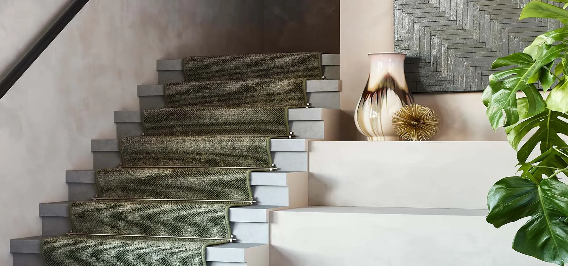 618-vloeren_trapbekleding_header.webp 618-vloeren_trapbekleding_header.webp