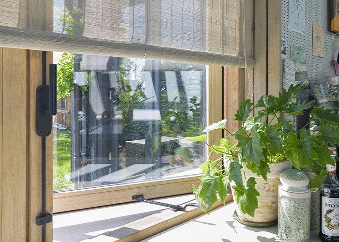 raamdecoratie_geweven-hout_sfeer700-1 raamdecoratie_geweven-hout_sfeer700-1